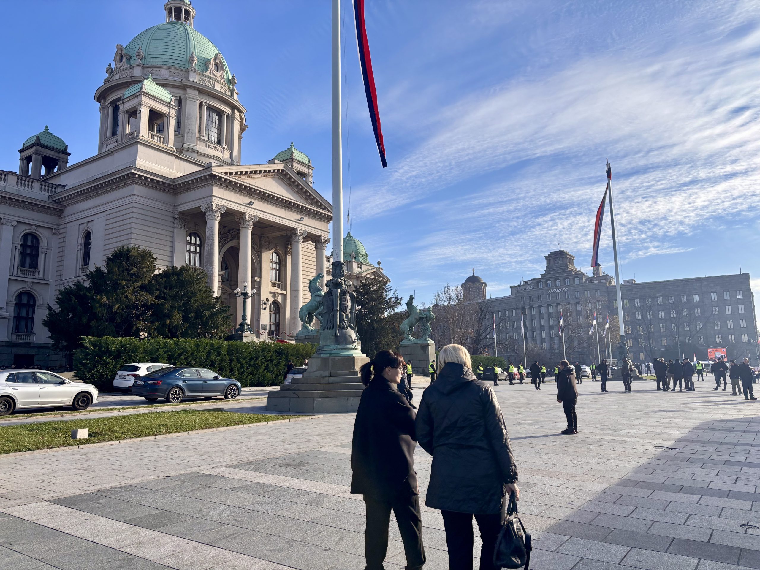 Dve žene u Ćacilendu