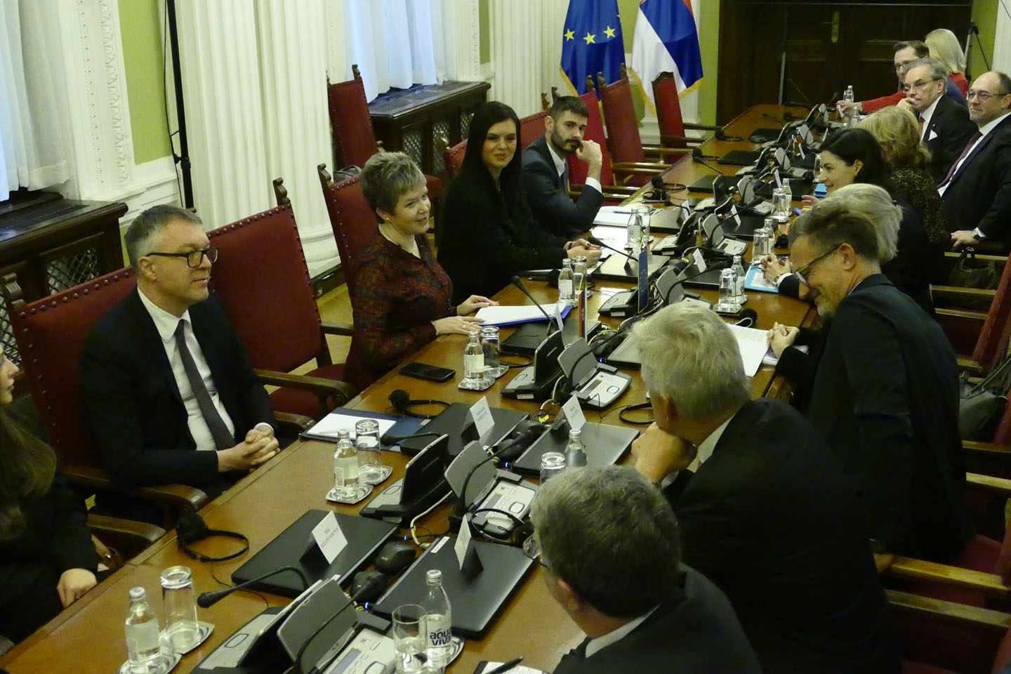 Delagacija EU s predstavnicia vlasti