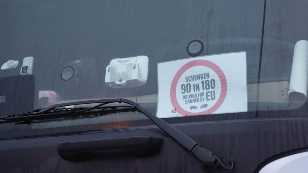 Kamioni blokiraju granične prelaze