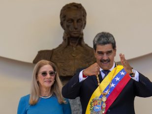 Silija Flores i Nikolas Maduro