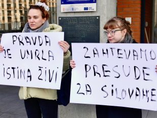 Protest „Pravda je umrla - istina živi“