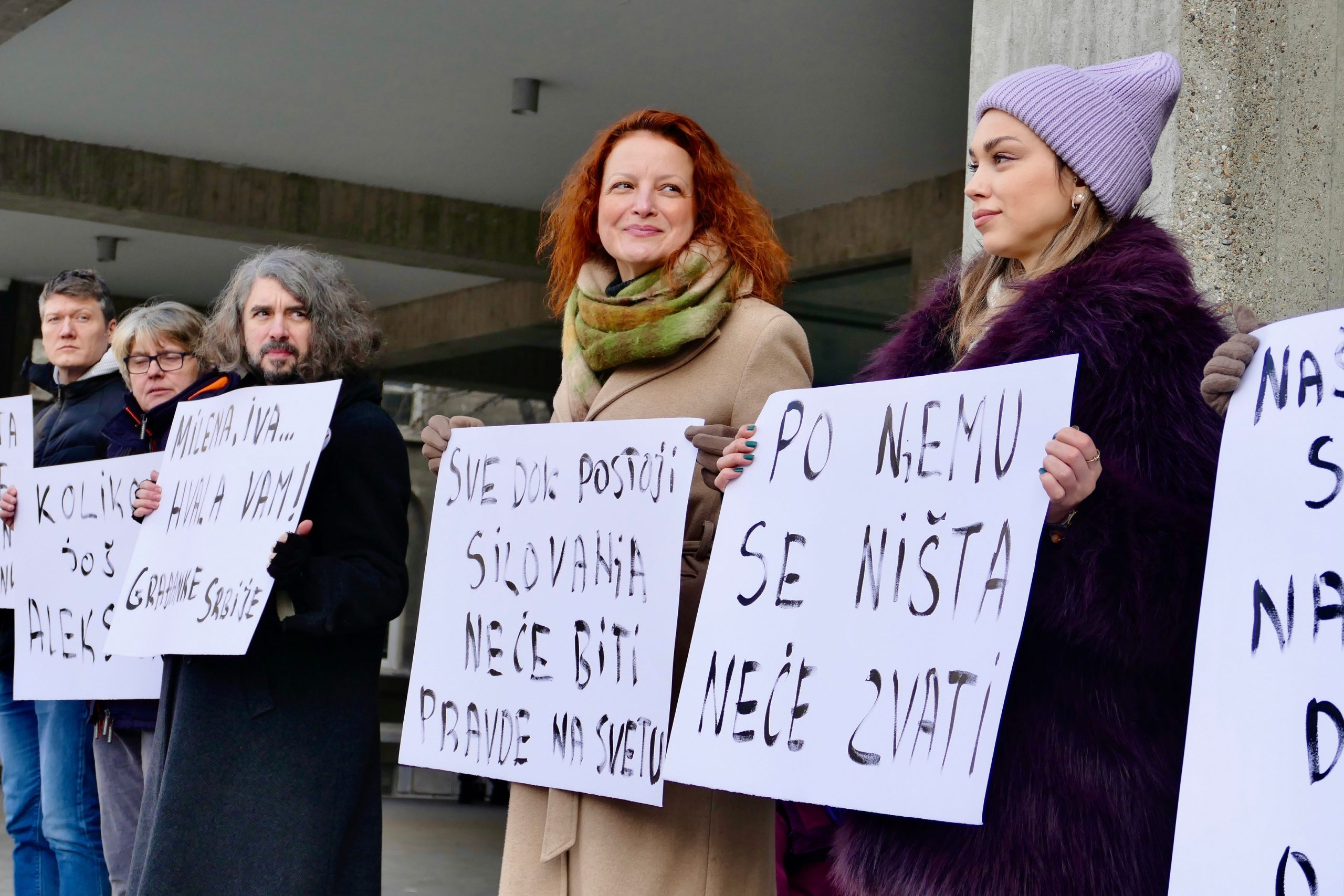 Protest „Pravda je umrla - istina živi“