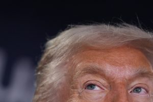 Tramp ponovio pretnje oko Grenlanda