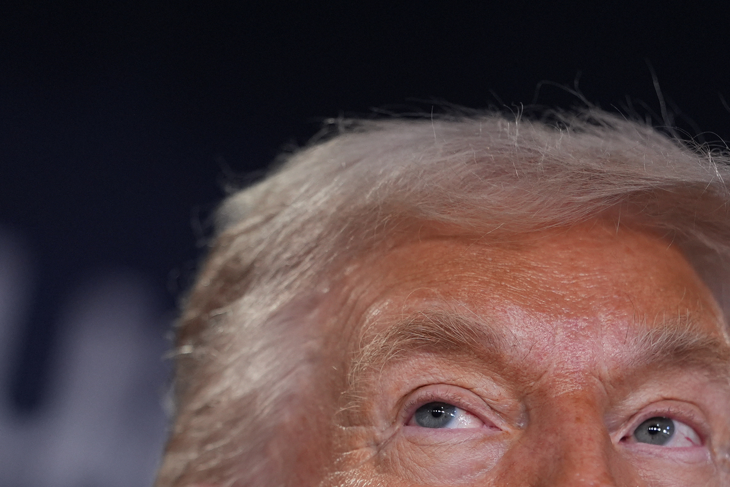 Tramp ponovio pretnje oko Grenlanda