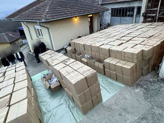 Kutije sa zaplenjenom drogom