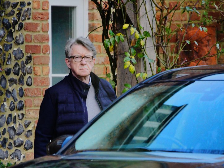 Uhapšen Piter Mendelson, bivši britanski ambasador u SAD