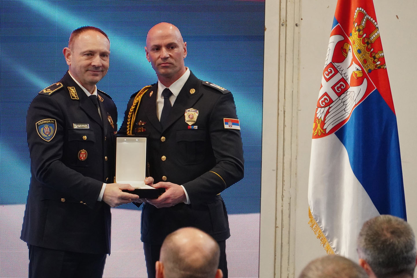 Prvi čovek policije i šef SAJ-a