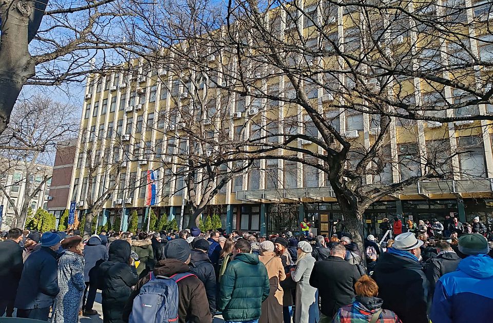 Advokatska komora Vojvodine