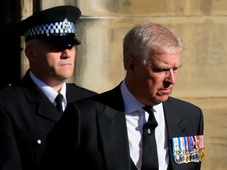 Endru Mauntbaten-Vindzor