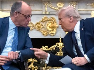 Razgovor Trampa i Merca