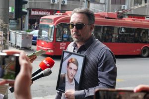 Roditelji ubijenog mladića na Vračaru četiri meseca bez informacija o zločinu