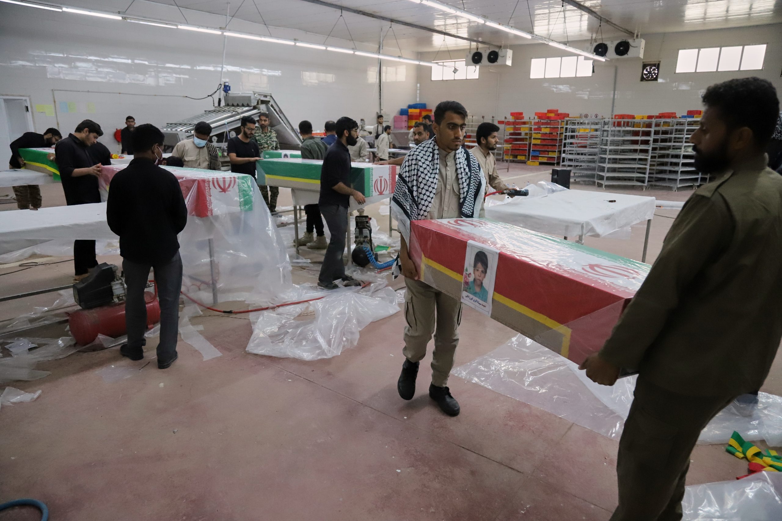 Žrtve napada naškolu, pretežno devojčice