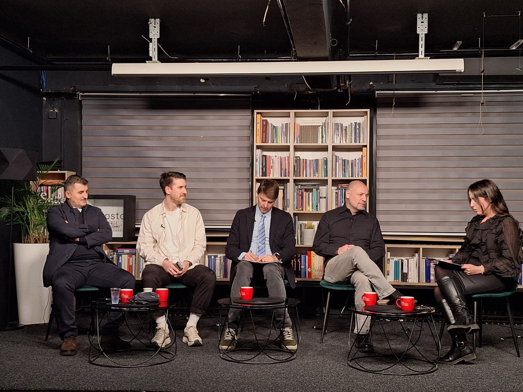 Tribina Vremena, učesnici