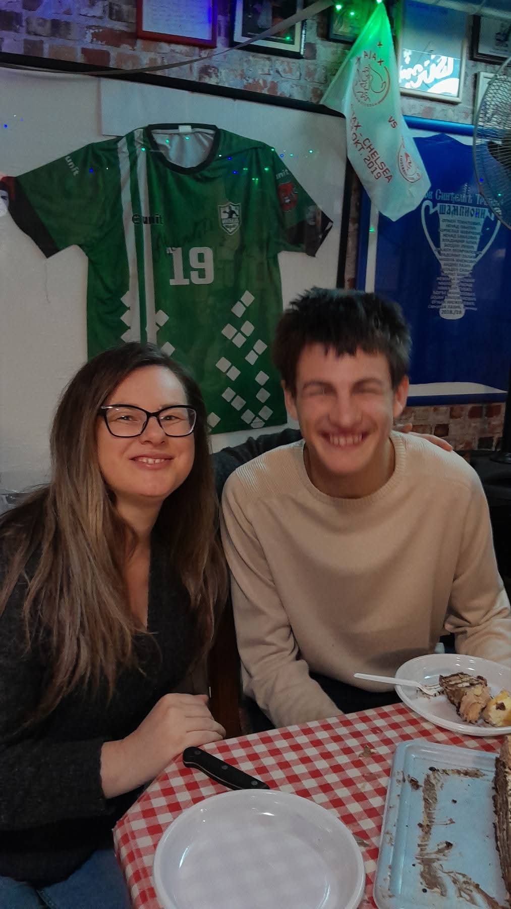 Tatjana Poljak Ristanović sa sinom, koji ima autizam