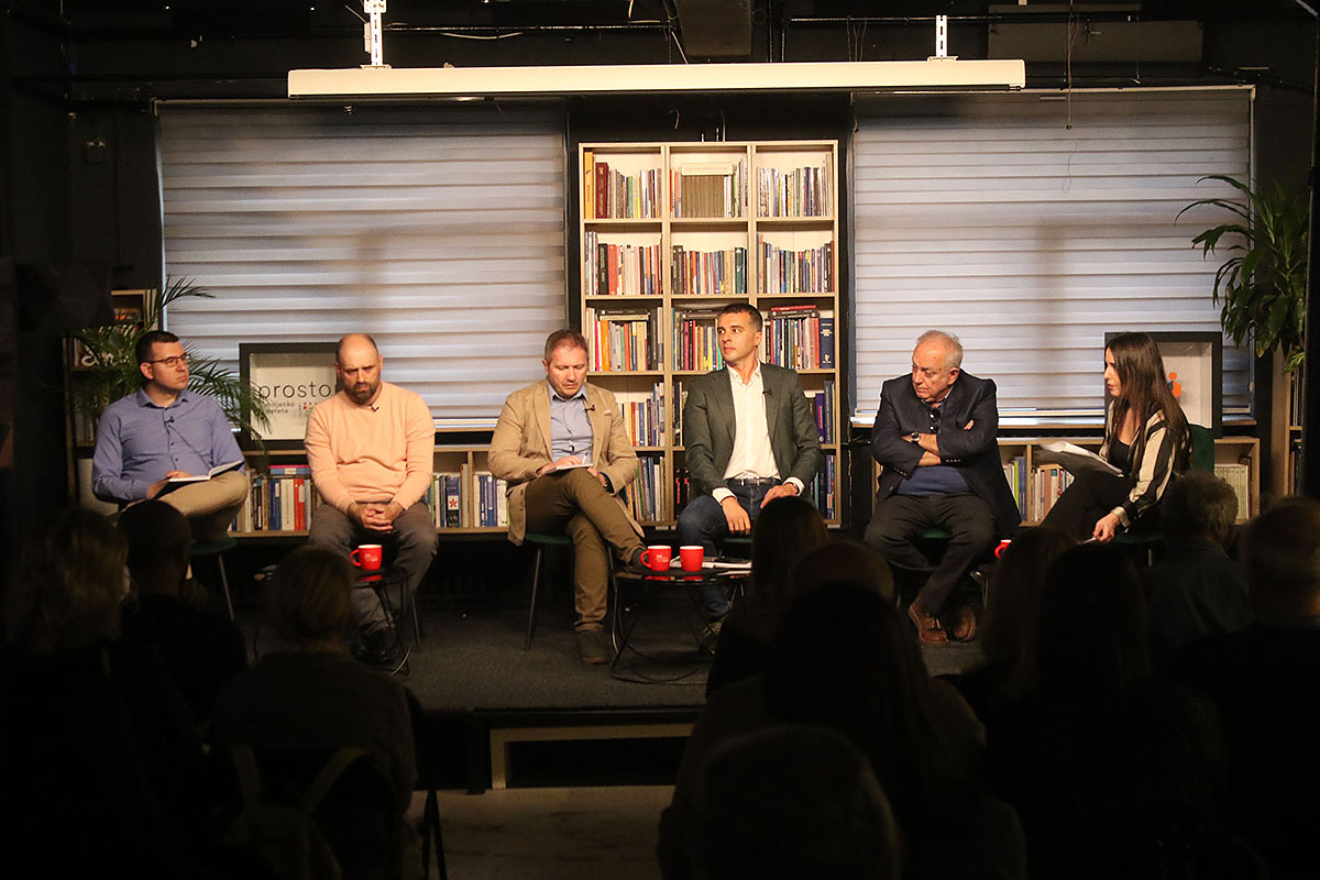 U Beogradu neće biti bolje dok je SNS na vlasti