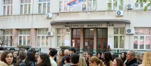 Protest studenta i profesora: Može li da se spreči rasparčavanje Filozofskog fakulteta