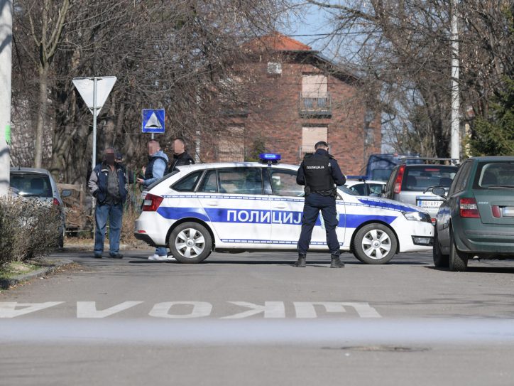 Policija