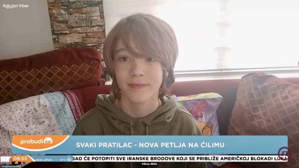 Viktor Rajić, dečak koji hekla, internet zvezda, daje intervju televiziji Nova