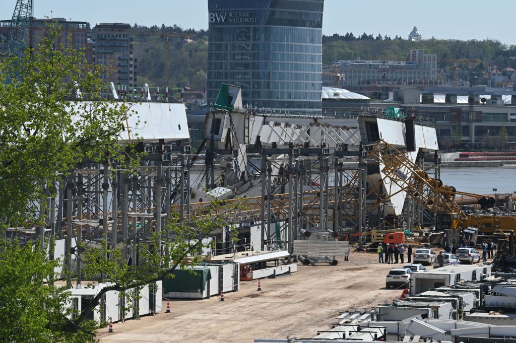 Pao kran kod Brankovog mosta