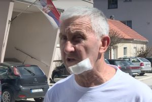 Kosjerić: Građanin pretučen u kabinetu predsednika opštine, policija na ulicama