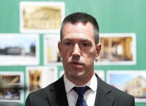 Naprednjaci smenili Terzića: Zglajznuo zbog nezakonite podele para?