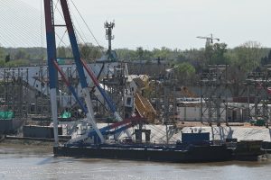 Beograd ostaje: Oštećenje luka novog Savskog mosta pokazuje nemar vlasti