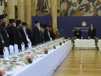 Sveštenstvo SPC, Vučić, Porfirije