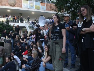 Protest ispred RTS-a 14. maja