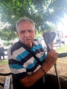 Demonstrant Veroljub Sarić (90): Upornost, samo upornost