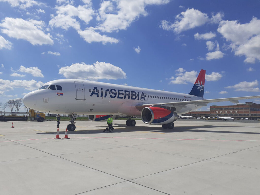 Avion Er Srbije