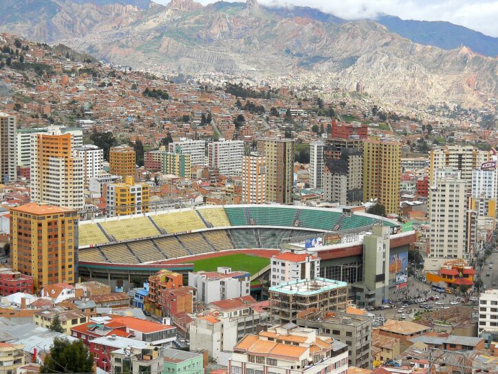 Stadion u La Pazu, Bolivija
