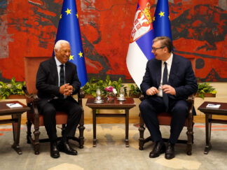 Košta i Vučić