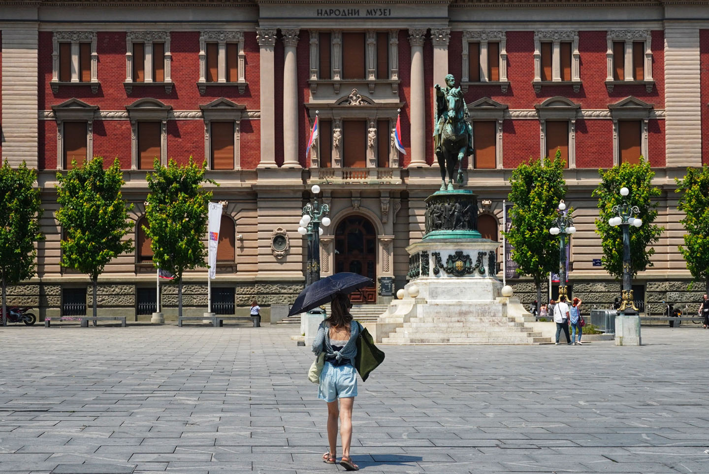 Trg republike, leto
