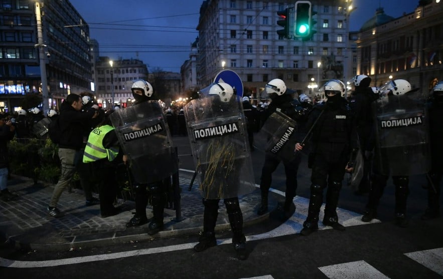 Posle protesta u Rajićevoj privedeno deset građana, među njima i dva studenta