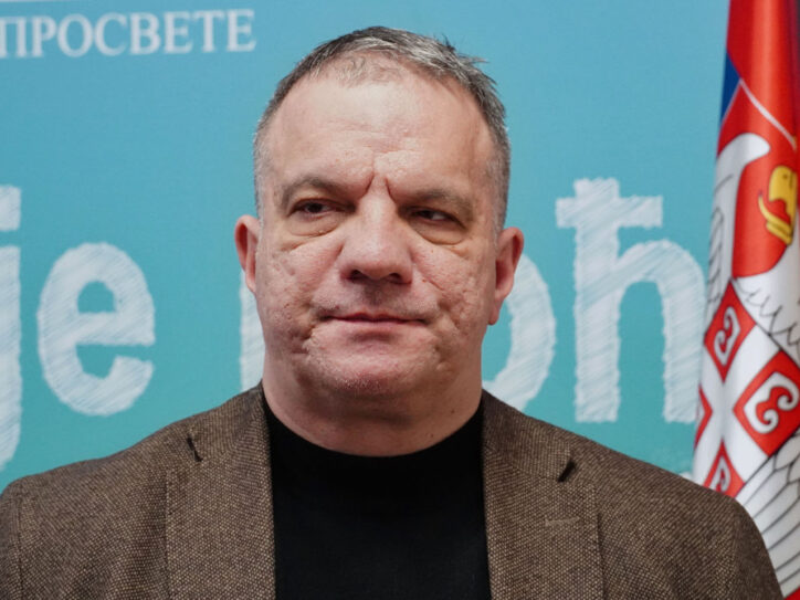 Ministar prosvete Dejan Vuk Stanković