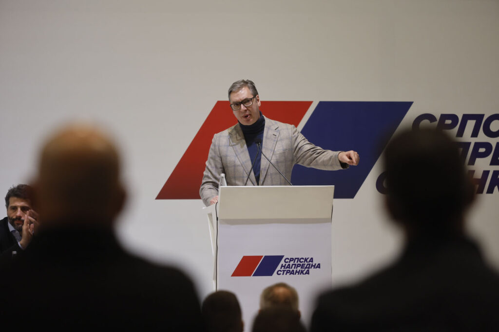 Aleksandar Vučić na GO SNS-a