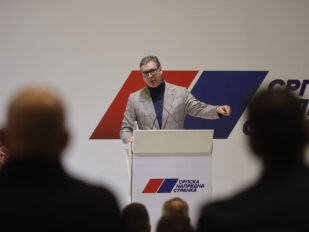 Aleksandar Vučić na GO SNS-a