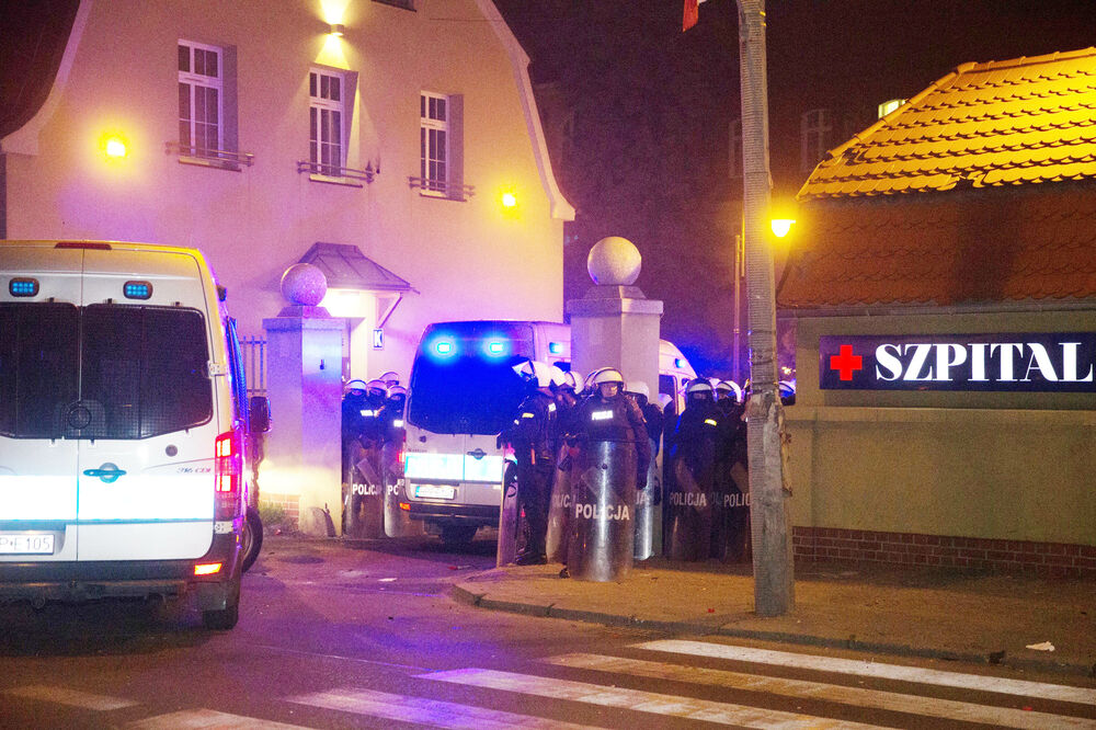 Poljska