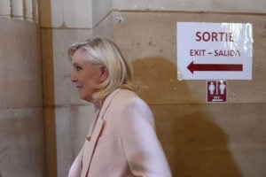 Marin Le Pen između “nanogice” i kandidatkinje za predsednicu Francuske