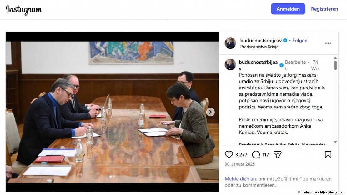 Vučić i Heskens (levo) na potpisivanju ugovora sa ambasadorkom Anke Konrad