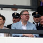 Ana Brnabić, Aleksandar Vučić i Ivica Dačić sa policajcima