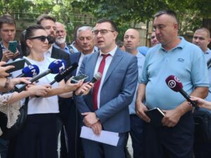 Dogovorili se GSP i Vučić: Biće raskinuto partnerstvo Beograda sa „Strelom“