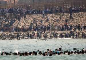 Prsnim stilom do Španije: Navala Marokanaca na Seutu