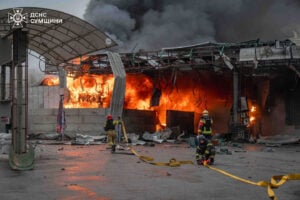 Ukrajina pogodila dve rafinerije duboko na ruskoj teritoriji