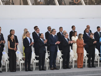 Vucic, Pariz