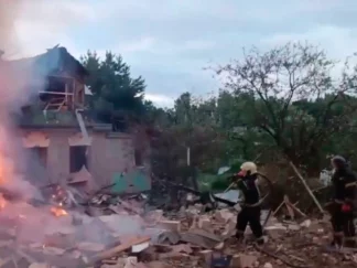 Vatrogasci gase požar izazvan napadom ukrajinskih dronova