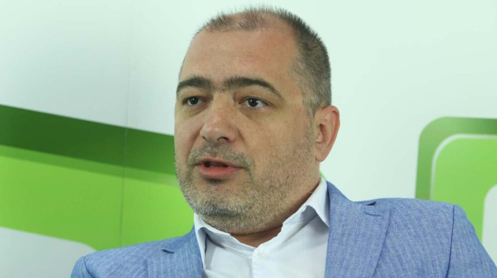 Advokat Nikola Lakić