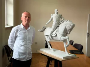 Leskovac: Spomenik kralju Milanu je spreman