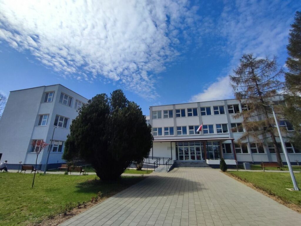 Škola u Bujanovcu