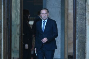 Rasimov put od DOS-a do SNS-a i nazad: Da li će Ljajić podržati studente ili možda ipak ne